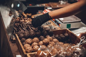 Pâques 2026 : le chocolat fond… mais pas les prix